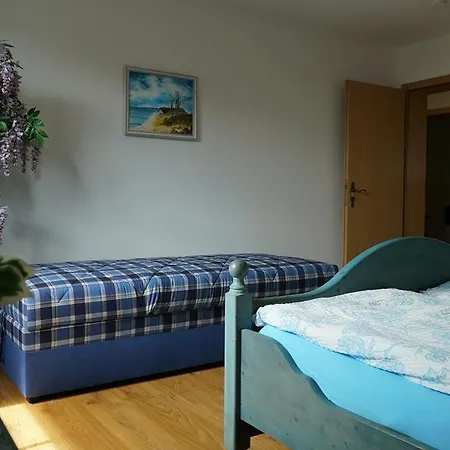 Ferienwohnung Rugen 公寓 *